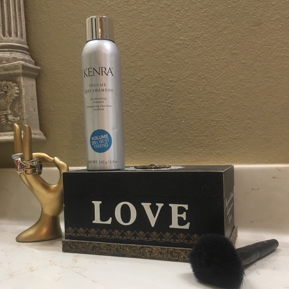 Kenra Volumizing Dry Shampoo
